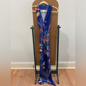 Like new - Gorgeous & comfortable maternity maxi